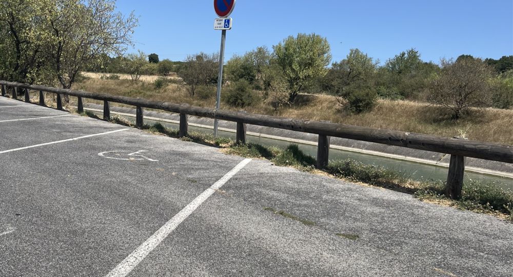 Parking - Voie Verte (Sortie de Vauvert)_Vauvert