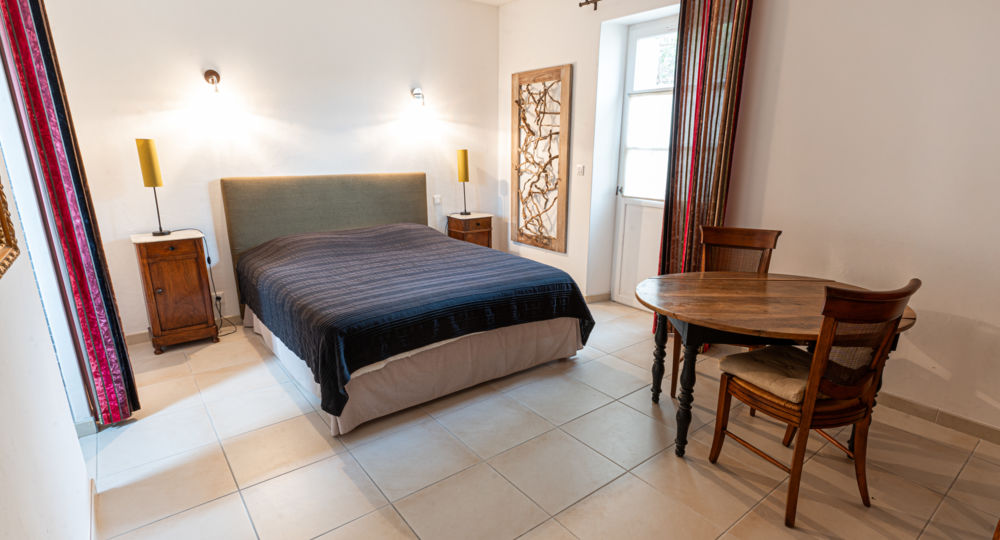 Gîtes Domaine de Coulon : Maison Goudargues