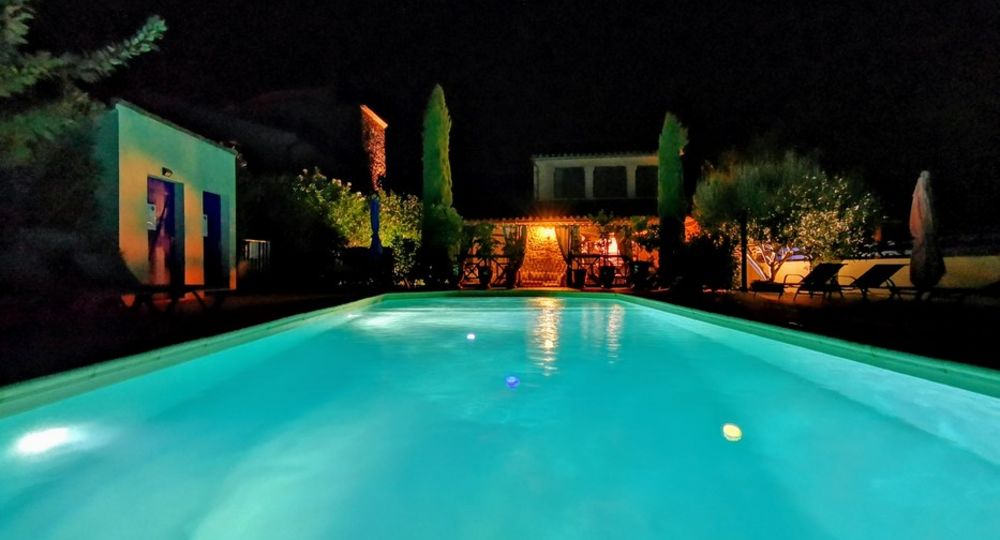 piscine nocturne