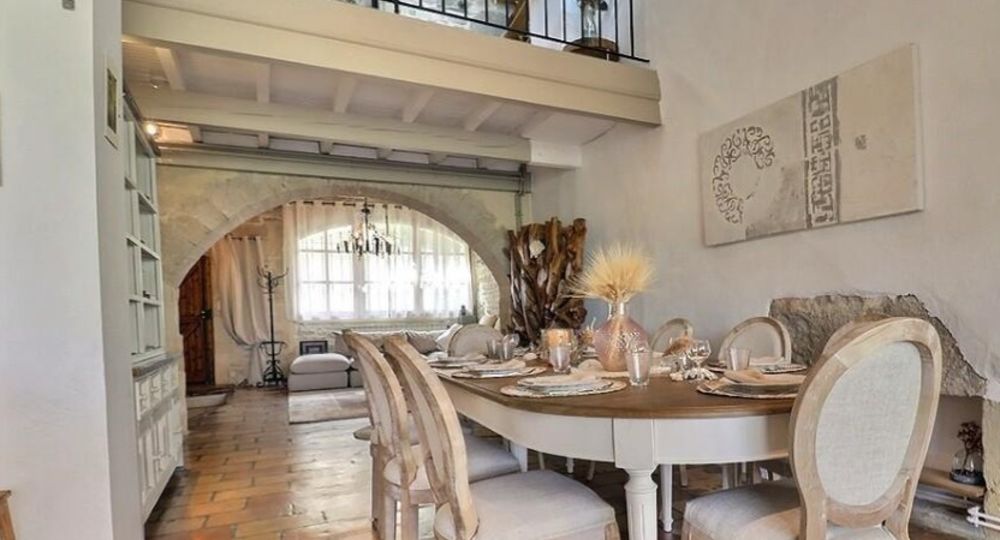 Salle de bain avec douche et Baignoire