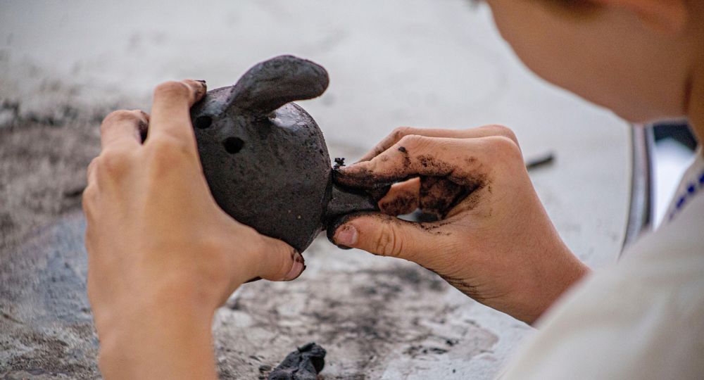 Atelier sculpture parents enfants_Uzès