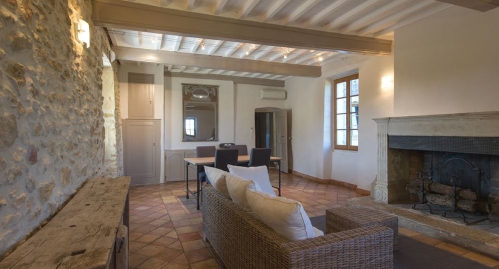 Gîtes Domaine de Gressac : Sartre