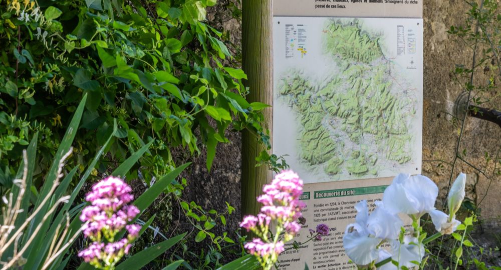 Sentier du vallon des salamandres_Saint-Paulet-de-Caisson