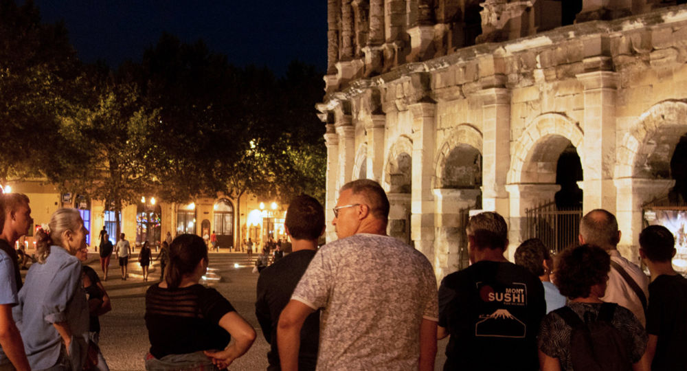 Nîmes au clair de lune_Nîmes