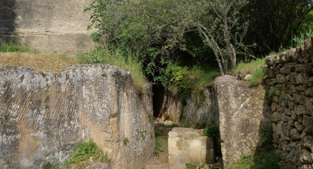 Sentier de l'aqueduc et des tunnels romains_Saint-Bonnet-du-Gard