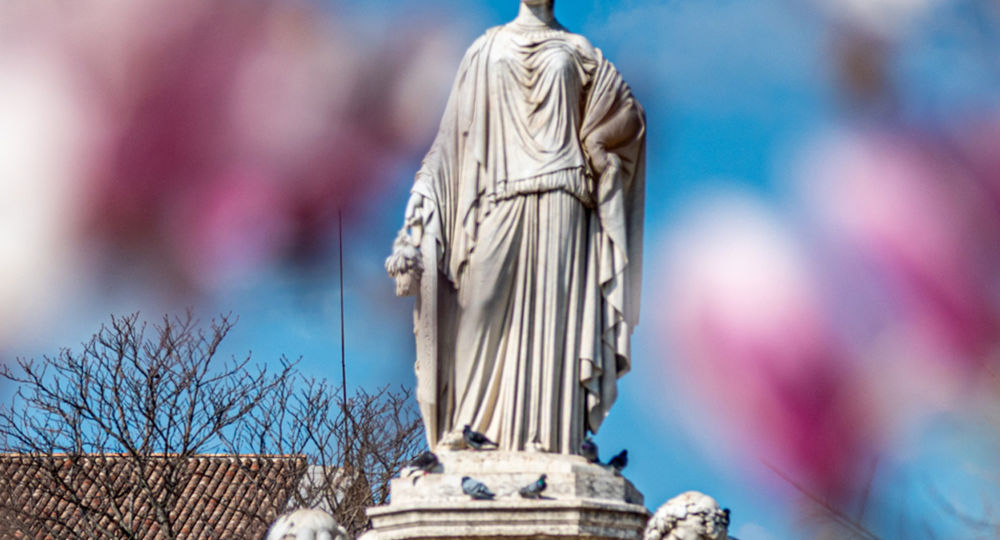 Les femmes célèbres_Nîmes