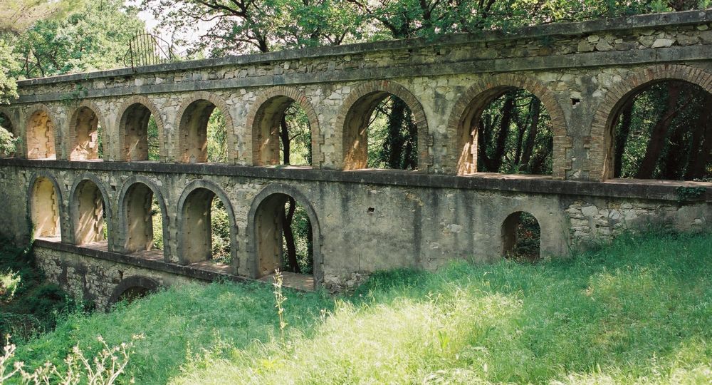 Aqueduc de Balouvière
