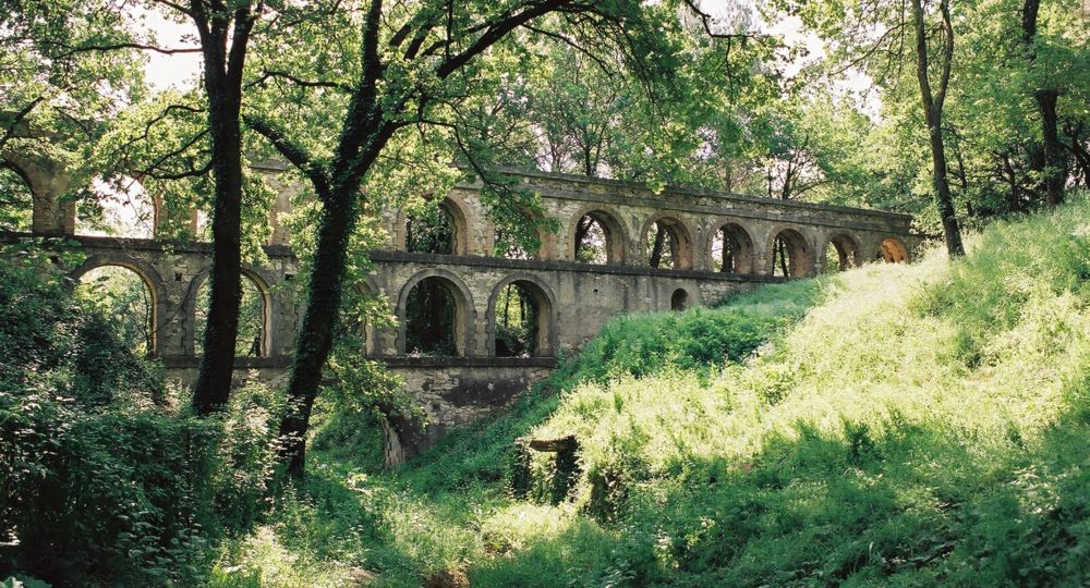 Aqueduc de Balouvière