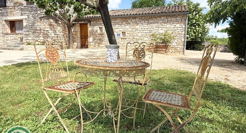 Le Mas de Linde_Saint-Privat-de-Champclos