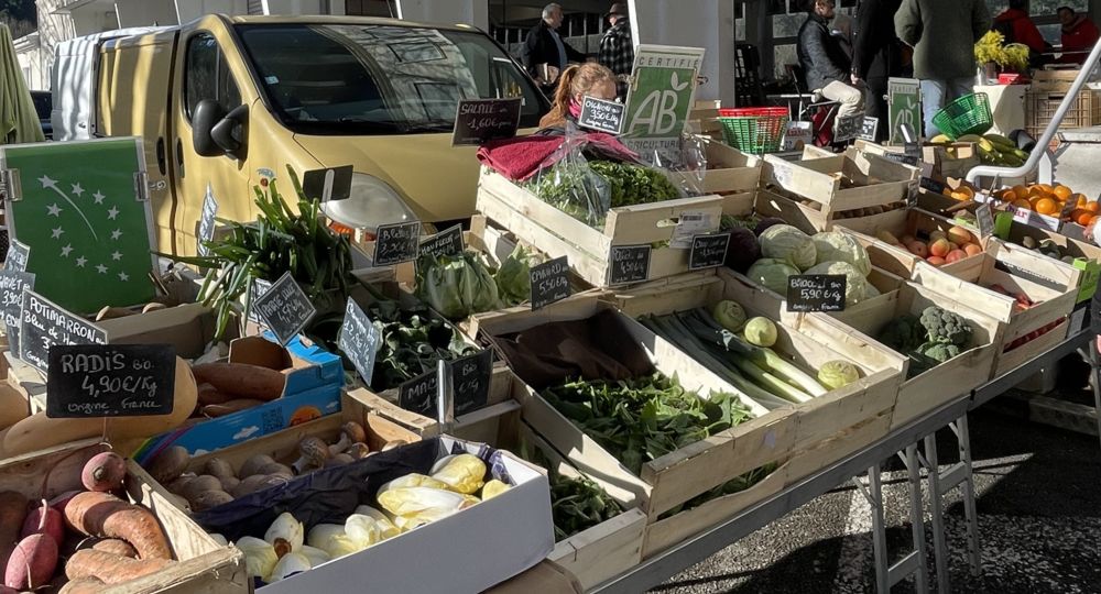 Marché hebdomadaire de Bagard_Bagard