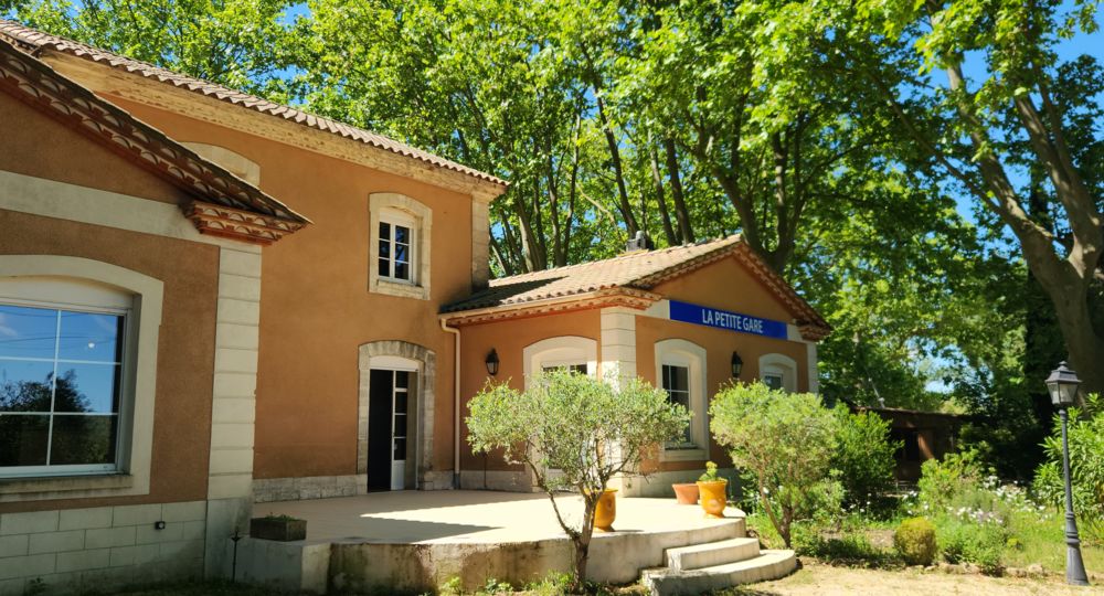 La Petite Gare_Vers-Pont-du-Gard