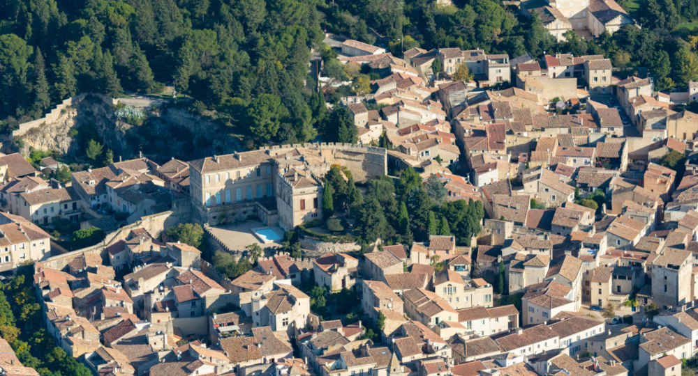 Aramon centre historique