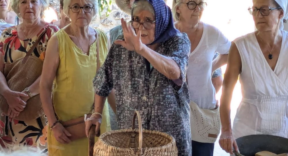 Drôle de visite à Aiguèze_Aiguèze
