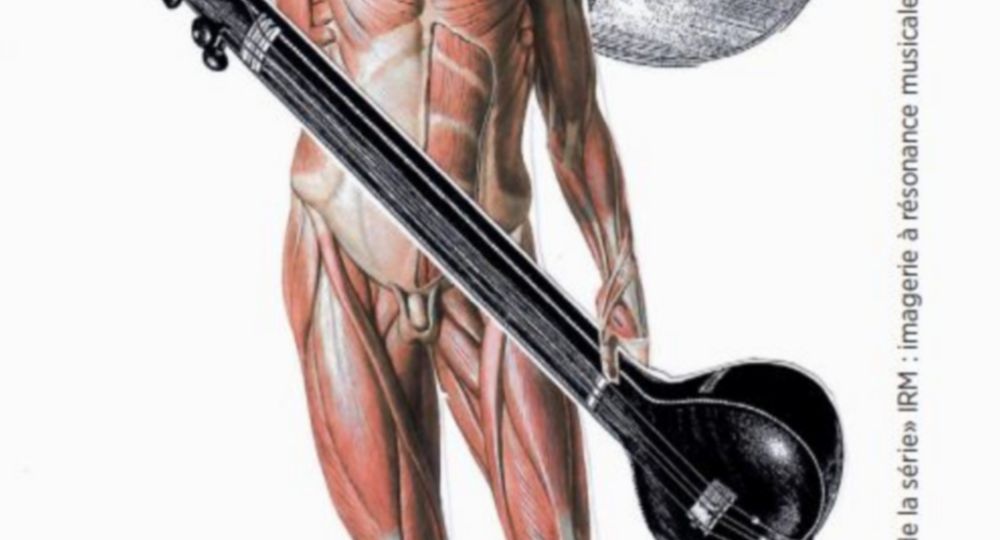 Michèle Métail accompagnée du musicien Olivier Innocenti_Nîmes