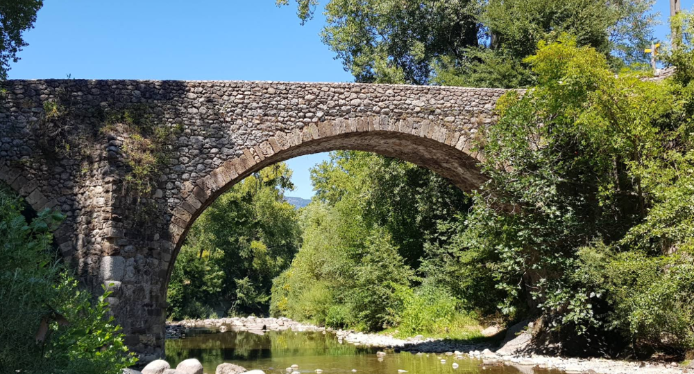 Le Pont Vieux_Avèze