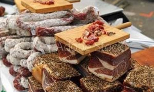 March&eacute; Artisanal de Cr&eacute;ateurs et de Producteurs