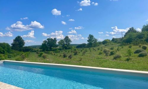 G&icirc;te au c&oelig;ur d'une truffi&egrave;re