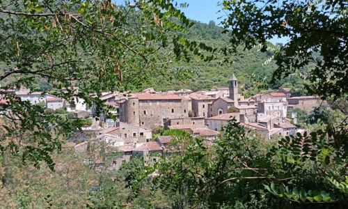 Le Village M&eacute;di&eacute;val de St Jean de Val&eacute;riscle