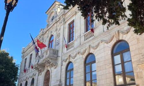 Mairie de Vauvert