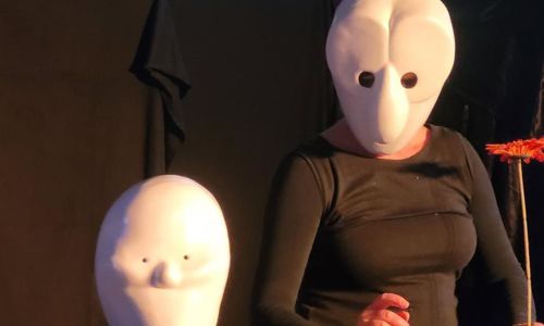 Atelier - Masques de th&eacute;&acirc;tre Larvaires