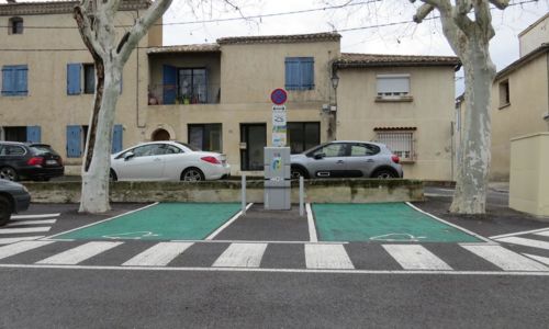 Bornes de recharge v&eacute;hicule &eacute;lectrique - Avenue des Anciens Combattants