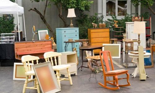 Vide-greniers et march&eacute; artisanal