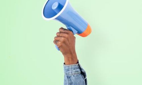 Wikipaloma - Comment communiquer avec les pros ?