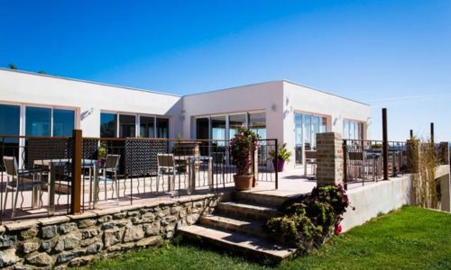 Restaurant panoramique du Serre d'Av&egrave;ne