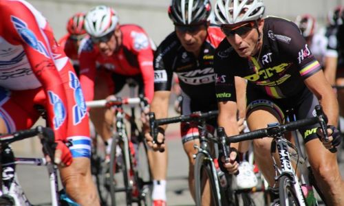 70&egrave;me Grand prix Cycliste de la Ville d'Uz&egrave;s - F&ecirc;te votive