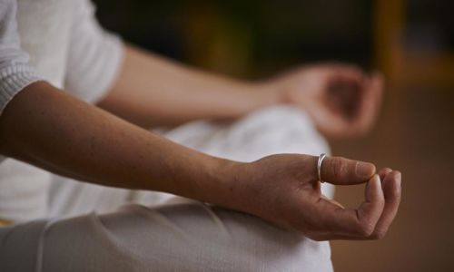 Atelier Yoga sur chaise