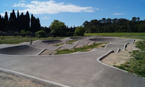Terrain pumptrack