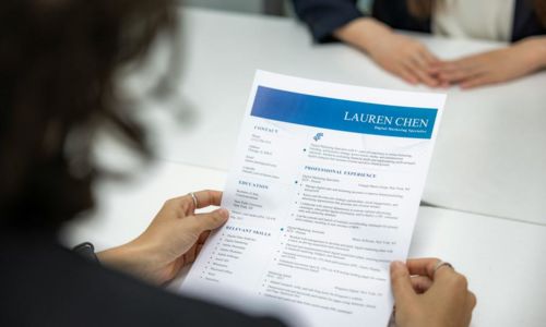 Atelier num&eacute;rique - Besoin d'un coup de pouce pour votre CV ?