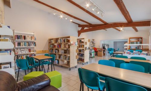 Biblioth&egrave;que de Montmirat