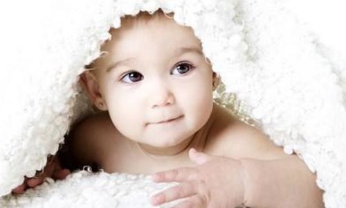 Massage b&eacute;b&eacute;
