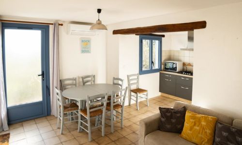 G&icirc;tes Bleu Avril : Appartement 4