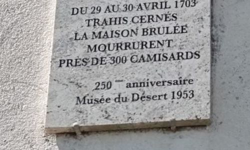 Plaque de la Tour de Billot &agrave; Bagard
