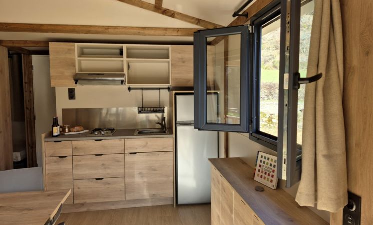 Camping de la Sianne - Chalets_Auriac-l'Église