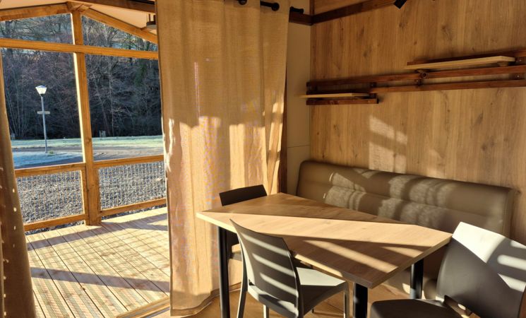 Camping de la Sianne - Chalets_Auriac-l'Église