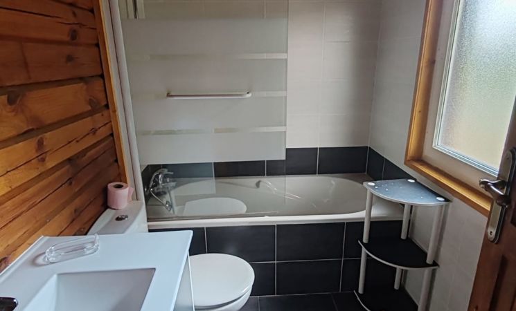 salle de bain /wc 2eme niveau