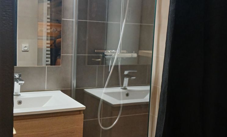 vue lit superposés a l'entrée de l'appartement