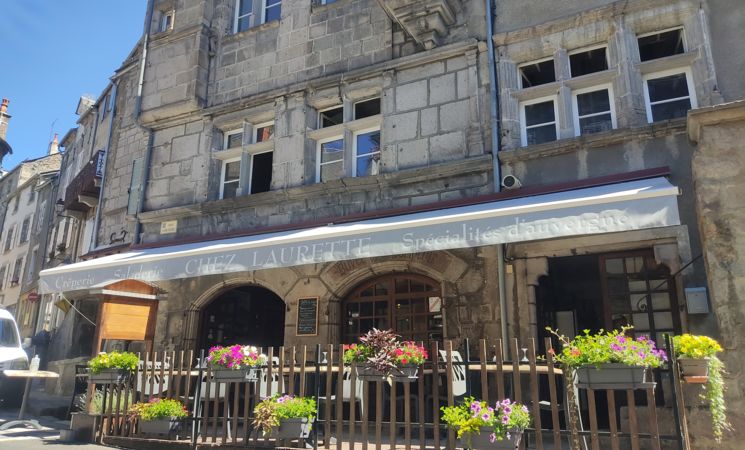 CHEZ LAURETTE