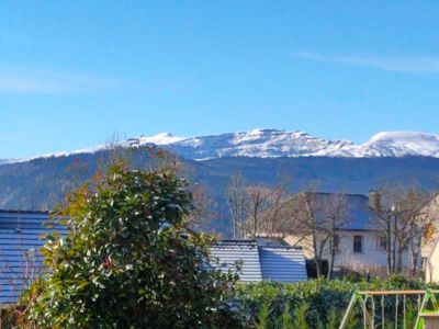 Studio cosy avec vue panoramique sur le Cantal