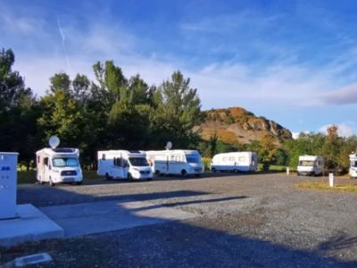 Aire d'accueil camping-car park de Dienne