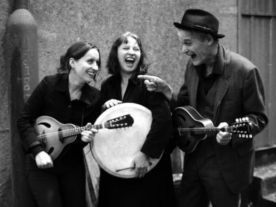Saison de Concerts à la Grange de Pouzol -The Shiels Duo