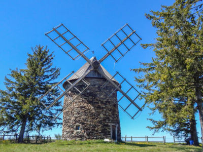 Moulin à tous vents