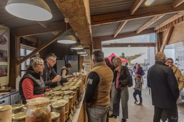 06.12.2026_marche-gourmand thil 3 petits canards gras, THIL