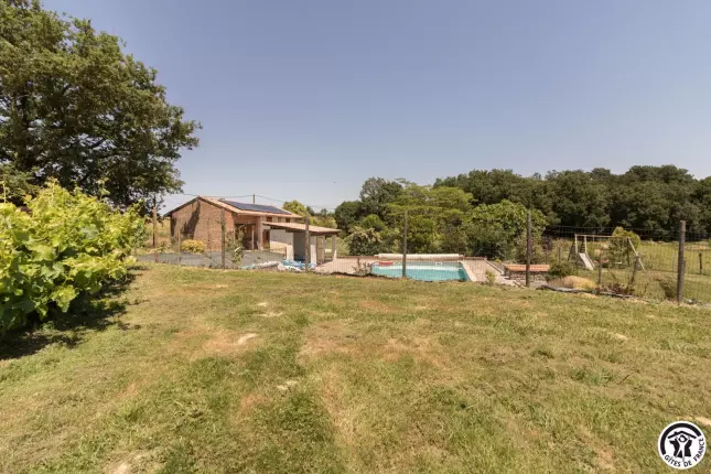 La Ferme de Menoun, THIL