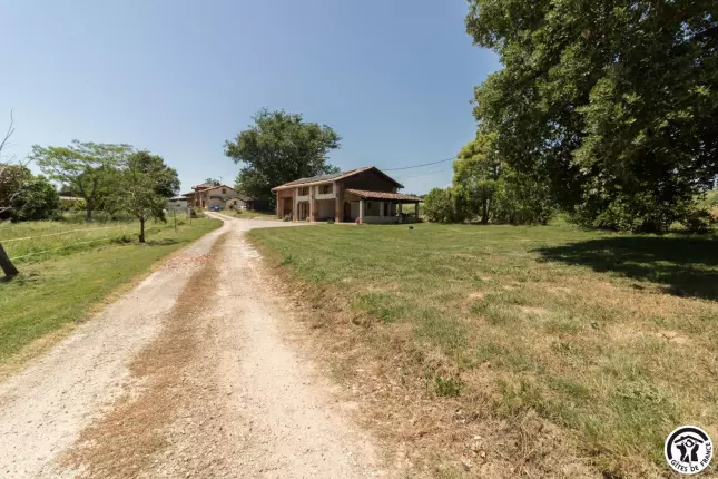 La Ferme de Menoun, THIL