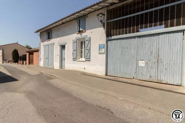 La P'tite Cour, MONTAIGUT-SUR-SAVE