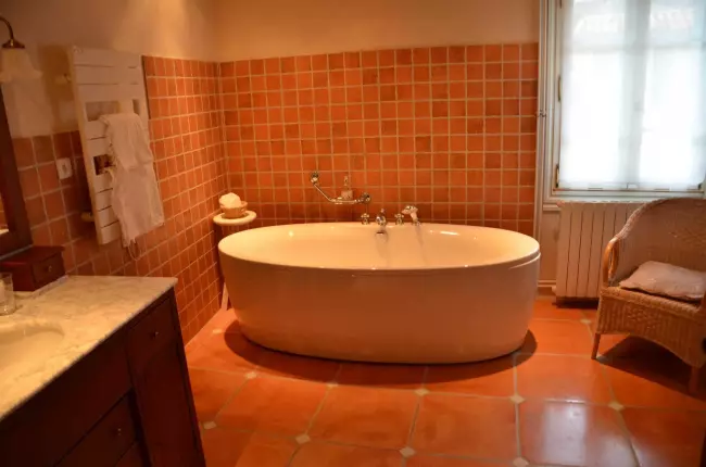 La P'tite Cour, MONTAIGUT-SUR-SAVE